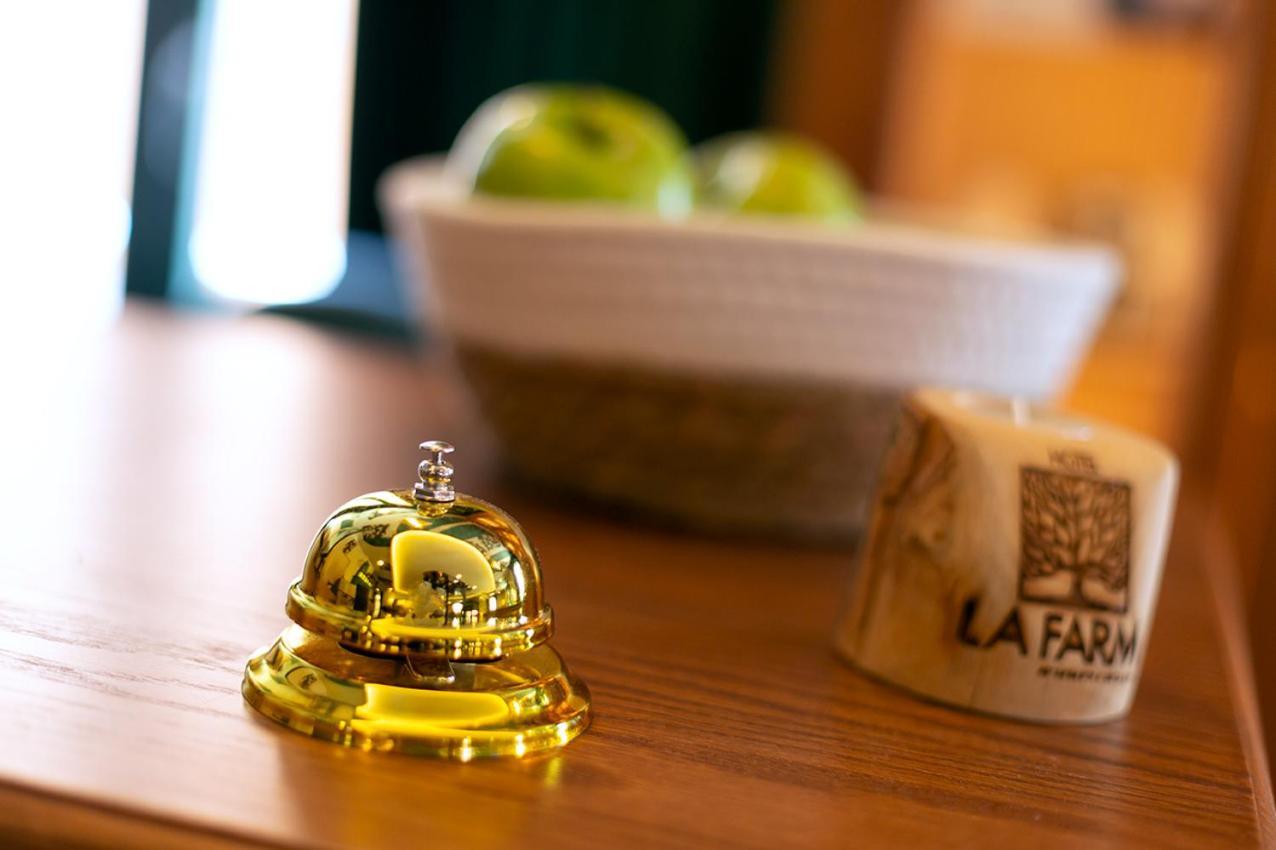 Hospedium Hotel La Farm San Ildefonso Bagian luar foto